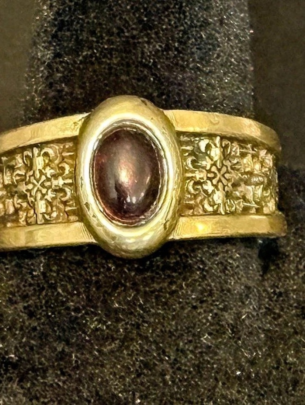 Brass Engraved Floral Ring with Garnet, size 9, NEW, Handmade